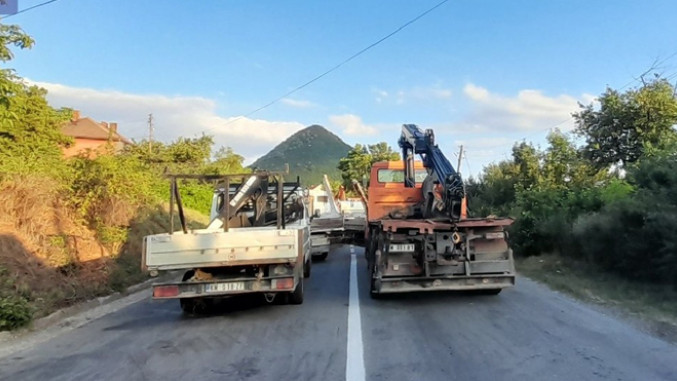 Nemačka vlada: Barikade ukloniti što pre!